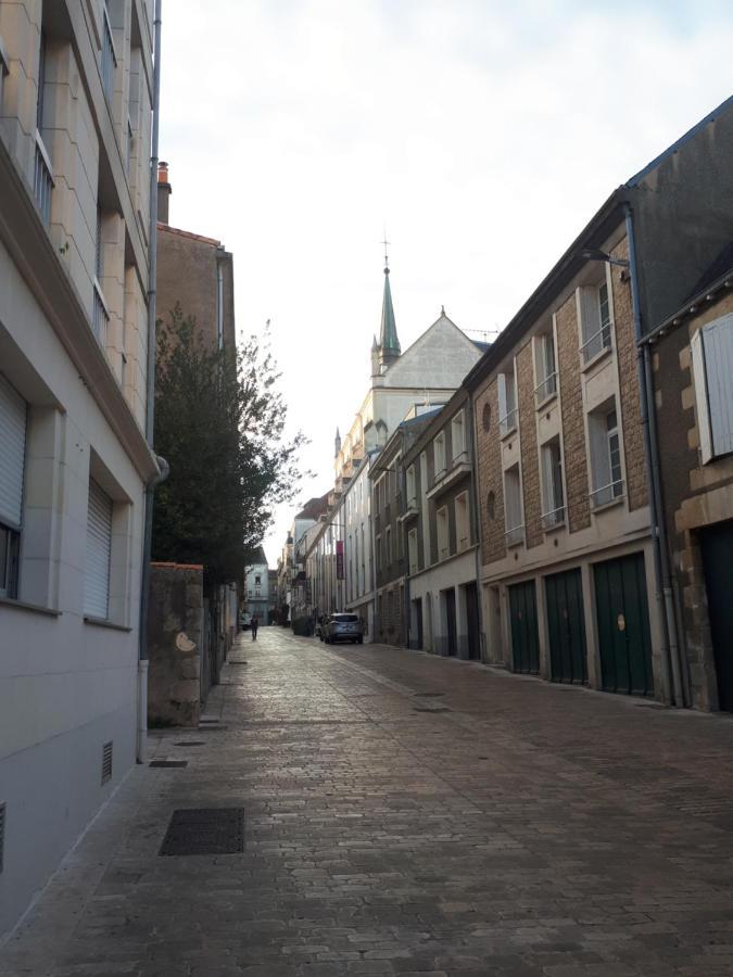 Edouard Grimaux Apartment Poitiers Exterior photo